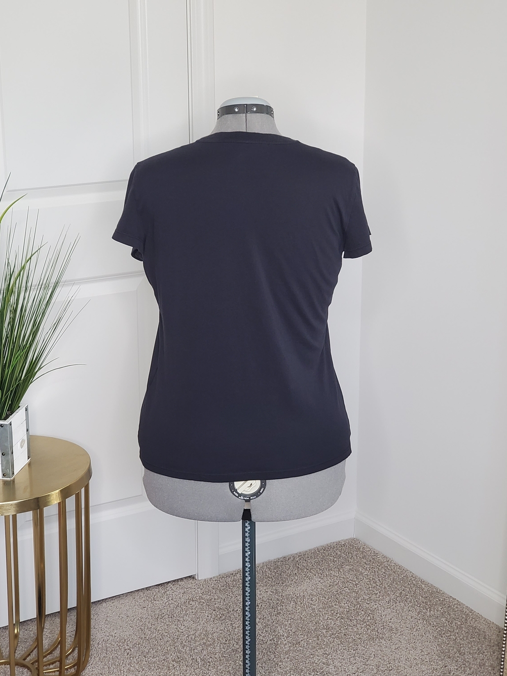Armani Exchange Women's T-shirt, Black (Size XL) - Picture 3 of 8